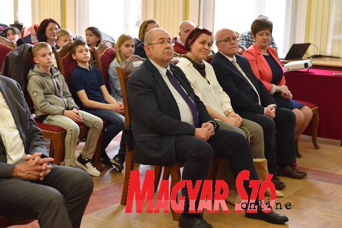 Díjátadó az MTTK-n (Fotó: Molnár Edvárd) Díjátadó az MTTK-n (Fotó: Molnár Edvárd)