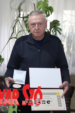 45 év munkája van a díjban (Fotó: Lakatos János) 45 év munkája van a díjban (Fotó: Lakatos János)