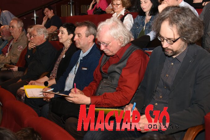 Munkában  a zsűri (Fotó: Gergely Árpád)
