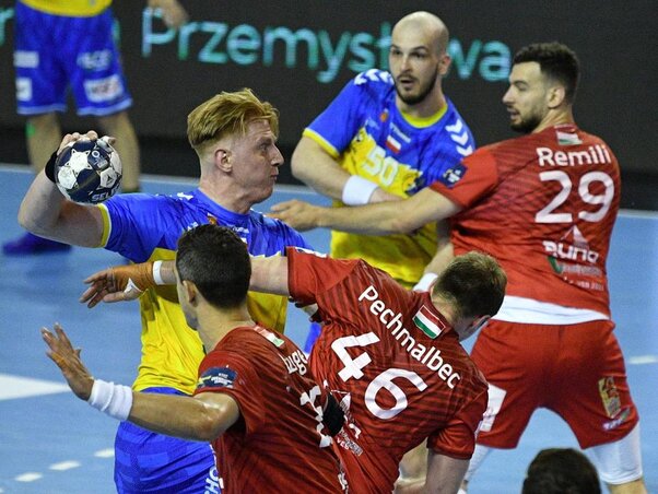 A Veszprém nem tudta felvenni a lengyelek ritmusát (Fotó: MTI) A Veszprém nem tudta felvenni a lengyelek ritmusát (Fotó: MTI)