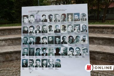 A negyvenhat elhurcolt fényképe (Fotó: Vidács Hajnalka)