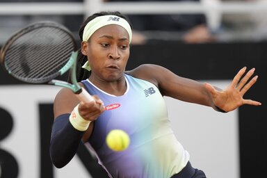 Coco Gauff alaposan rávert a volt világelső Angelique Kerberre (Fotó: Beta/AP)