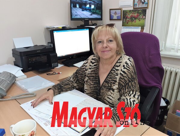 Diósi Rózsa igazgatónő (Kazinczy Paszterkó Diana felvétele) Diósi Rózsa igazgatónő (Kazinczy Paszterkó Diana felvétele)