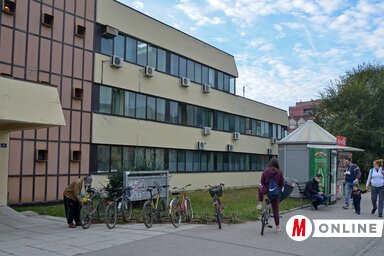 A koronavírusos fertőzések növekedése miatt szerdától az újtelepi egészségházban végzik a teszteléseket (Ótos András felvétele)