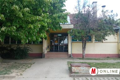 Az óbecsei Labud Pejović Iskoláskor Előtti Intézmény alsóvárosi épülete, a Napsugár óvoda (Fotó: Kancsár Izabella)