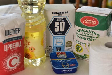 Házhoz érkezik az élelmiszer