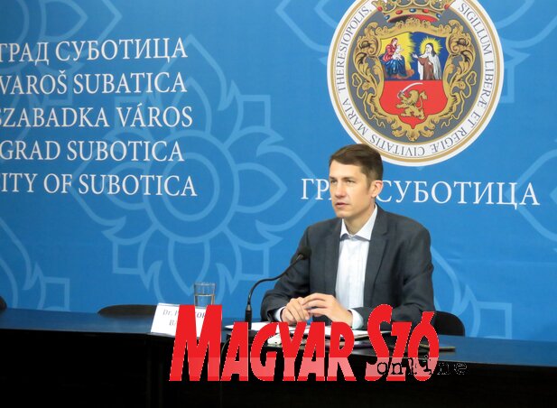 Dr. Pásztor Bálint (Fotó: Benedek Miklós) Dr. Pásztor Bálint (Fotó: Benedek Miklós)
