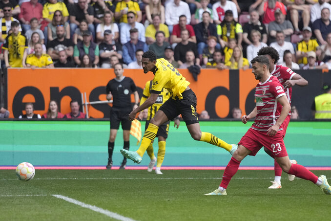 Hallerék szombaton a Mainz legyőzésével bajnokok lehetnek (Fotó: Beta/AP) Hallerék szombaton a Mainz legyőzésével bajnokok lehetnek (Fotó: Beta/AP)