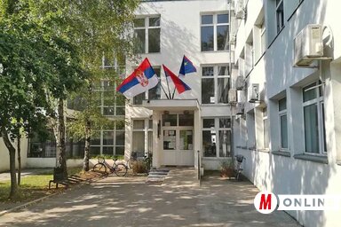 A bégaszentgyörgyi önkormányzat épülete (Fotó: Vidács Hajnalka)