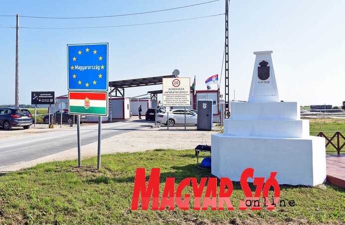 A Rábé–Kübekháza-határátkelőhely (Fotó: Gergely Árpád) A Rábé–Kübekháza-határátkelőhely (Fotó: Gergely Árpád)