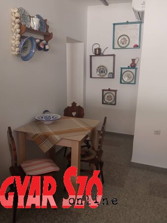 A nagymama kiskonyhája ma is konyhaként funkcionál a vendégházban (Kancsár Izabella felvétele)