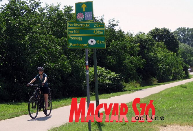 A magyar oldalon (Fotó: Kecskés István) A magyar oldalon (Fotó: Kecskés István)