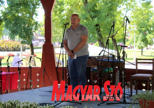 Pásztor István (Benedek Miklós felvétele) Pásztor István (Benedek Miklós felvétele)