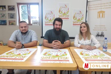 Bedleg Edvárd, Jovanović Dániel és Szekrény Anetta, a Gastro Fest szervezői (Ricz Róbert felvétele)