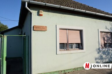 A sziváci Szenteleky Kornél MME székháza (Paraczky László felvétele)