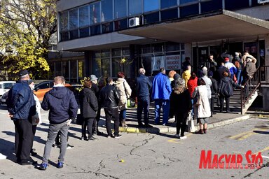 Naponta 400–500 szabadkai lakos veszi fel valamelyik védőoltást (Fotó: Gergely Árpád felvétele)