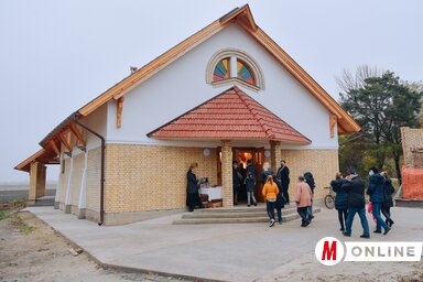 Huszonöt év várakozás után megépült Isten háza Bogarason(Herédi Krisztián felvétele)