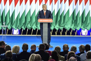 Budapest, 2019. szeptember 29.
Orbán Viktor miniszterelnök, a párt újraválasztott elnöke beszédet mond a Fidesz tisztújító kongresszusán a BOK Sportcsarnokban, Budapesten 2019. szeptember 29-én.
MTI/Szigetváry Zsolt