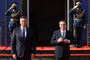 Andrej Plenković és Albin Kurti a tegnapi pristinai találkozó előtt (Fotó: HINA/Beta/RH/DS)
