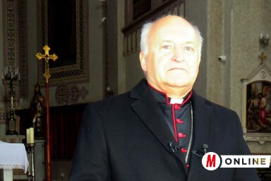 Német László a becskereki Székesegyházban (Kecskés István felvétele)