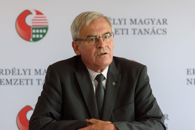 Tőkés László, az Erdélyi Magyar Nemzeti Tanács (EMNT) elnöke (Fotó: MTI/Kiss Gábor) Tőkés László, az Erdélyi Magyar Nemzeti Tanács (EMNT) elnöke (Fotó: MTI/Kiss Gábor)