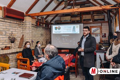 A szerdai képzésen a vendéglátóhelyek képviselői és a község idegenforgalmát kiegészítő szolgáltatók vettek részt