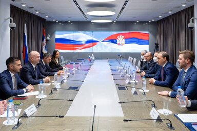 A Nenad Popović miniszter vezette küldöttség Moszkvában kötötte meg a megállapodást (Fotó: Beta)