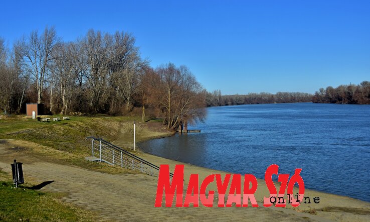 A strandtól északra egy kikötő lesz majd A strandtól északra egy kikötő lesz majd