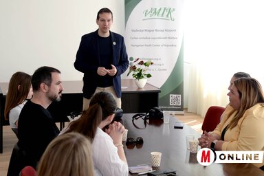 A képzés résztvevői megismerkedtek a sikeres előadás titkával (Dávid Csilla felvétele)