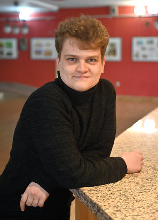 Ágyas Ádám (Ótos András felvétele) Ágyas Ádám (Ótos András felvétele)