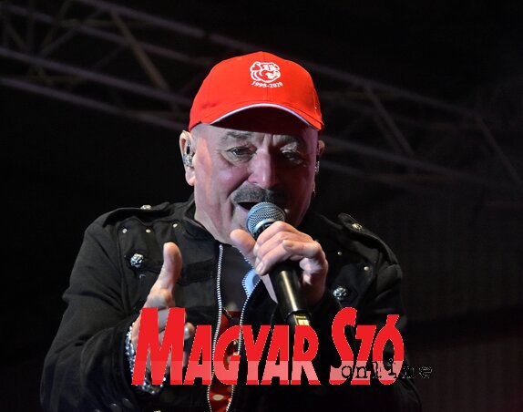 Nagy Feró: Optimistán bele a reménytelenségbe! (Gergely József felvétele) Nagy Feró: Optimistán bele a reménytelenségbe! (Gergely József felvétele)