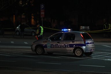 Beograd, 30.12.2021. - Automobil saobracajne policije na ulici u Beogradu. (BETAPHOTO/MILOS MISKOV/MO)