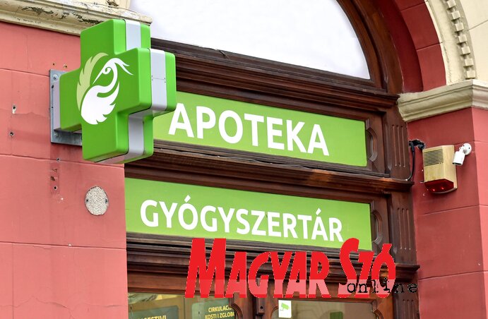 Az étrendkiegészítőket jobb, ha gyógyszertárakban vásároljuk (Fotó: Gergely Árpád) Az étrendkiegészítőket jobb, ha gyógyszertárakban vásároljuk (Fotó: Gergely Árpád)