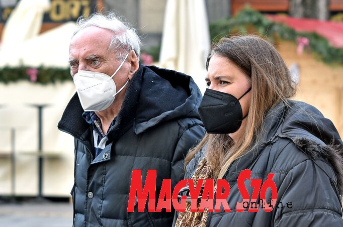 Nem csak az idősek vannak veszélyben, hanem minden korosztály Nem csak az idősek vannak veszélyben, hanem minden korosztály