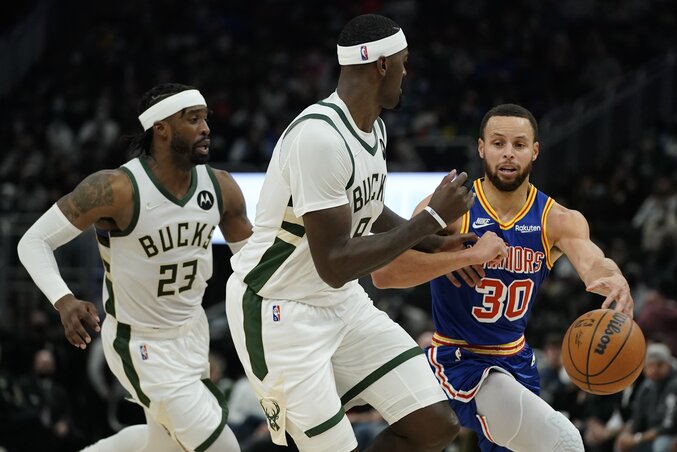 Steph Currynek kevés levegőt adtak a Bucks védői (Fotó: Beta/AP)