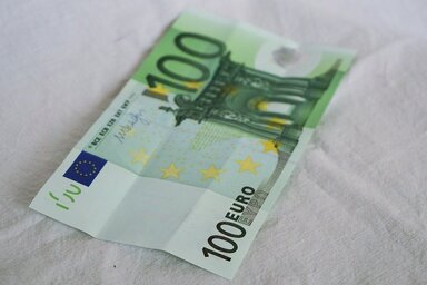 100 euró illusztráció (Fotó: Pixabay)