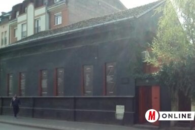 Egyszintes, családi házakat akarnak lebontani a Masáryk utcában, helyükre
4-5 emeletes lakóépületeket terveznek az urbanisták (Fotó: Szeli Balázs felvétele)