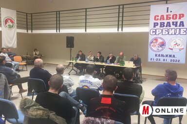 Birkózónagygyűlés az akadémián (a szerző felvétele)