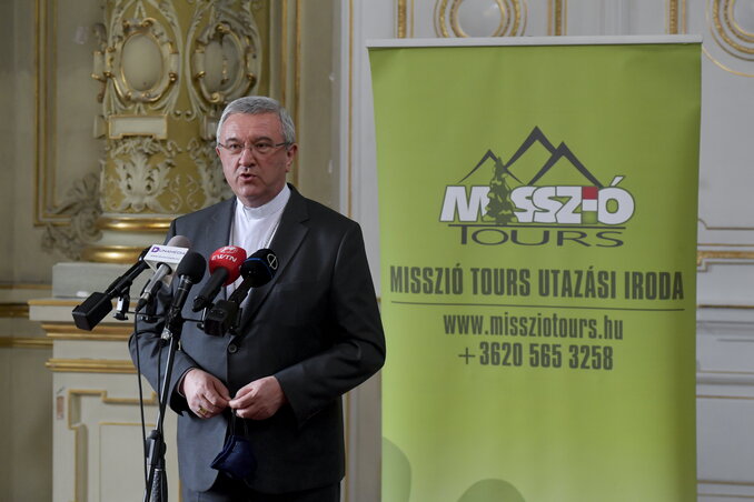 Veres András püspök (Fotó: MTI) Veres András püspök (Fotó: MTI)