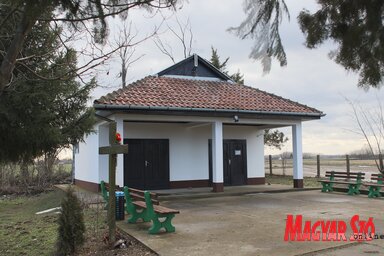 Teljes felújításon esett át a kispesti temető kápolnája (Lakatos János felvétele)