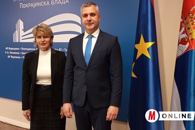 Dane Basta és Binder Aranka olimpiai érmes sportlövő a sajtótájékoztatón (Dávid Csilla felvétele)