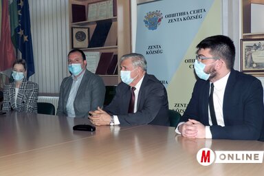 Az üzemben mintegy 160 munkahelyet kínálnak, főleg nőknek (Horváth Zsolt felvétele)