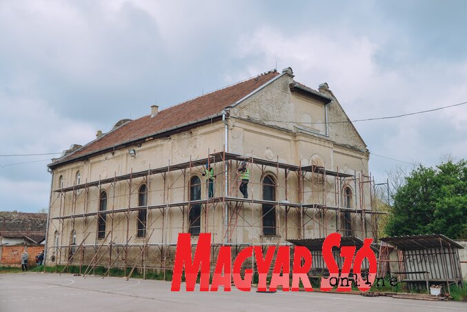 A magyar kormány 220 millió forintos támogatásával újul meg az épület A magyar kormány 220 millió forintos támogatásával újul meg az épület