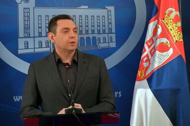 Bajtársam és a főparancsnok sugallatára elálltam az éhségsztrájktól – közölte ismert modorában Aleksandar Vulin (Fotó: Beta)