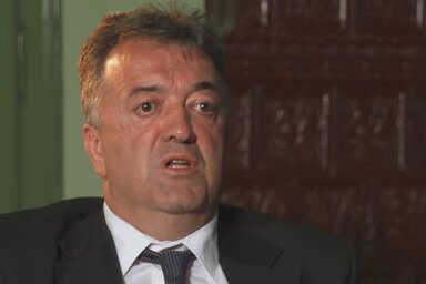 Milutin Jeličić, alias Jutka szavai szerint azért mondott le, hogy védelmezze pártjának elnökét az ellenzéki támadásokkal szemben (Fotó: Beta)