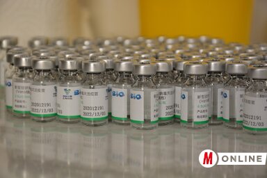 Kínai védoltás a szenttamási egészségházban (Paraczky László felvétele)