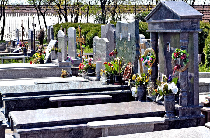 Egyes temetőket még lehet bővíteni