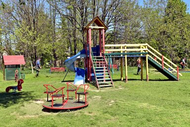 Felújítják a Március 8. utcában található játszóteret