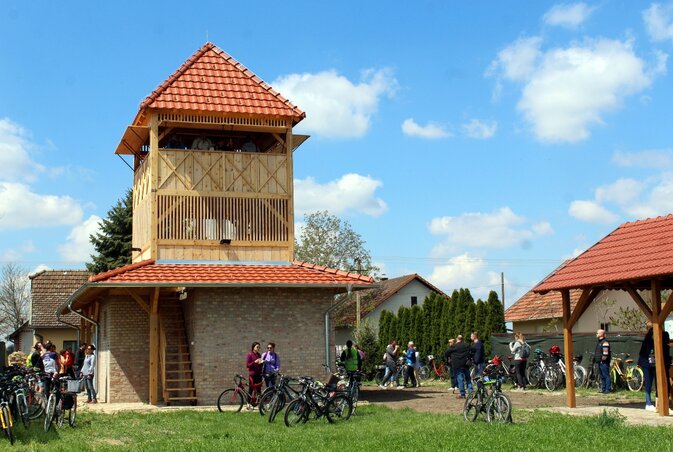 Kényelmes, összkomfortos pihenő madárlessel Kényelmes, összkomfortos pihenő madárlessel
