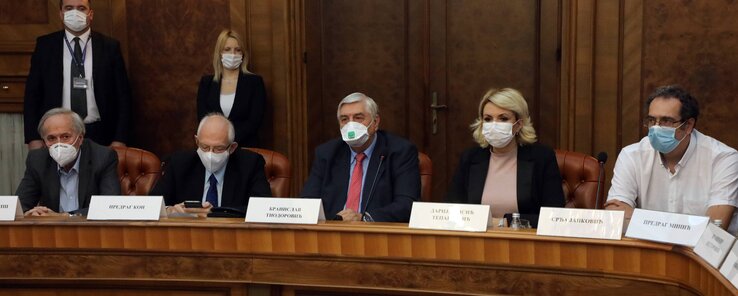 Ülésezik a köztársasági egészségügyi válságstáb (Fotó: Beta) Ülésezik a köztársasági egészségügyi válságstáb (Fotó: Beta)